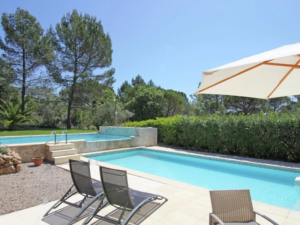 Gorgeous Villa In Bagnols En For T